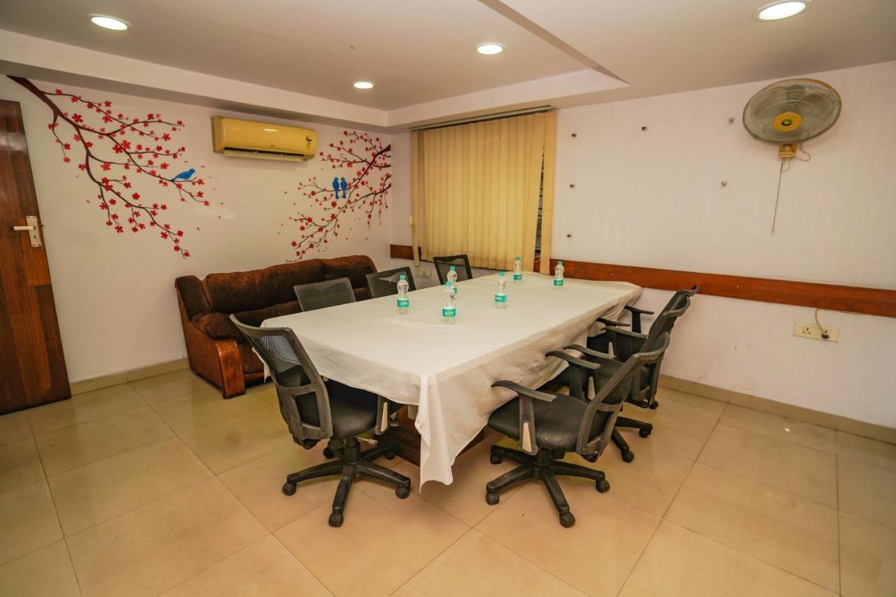Park Land Hotel Durgāpur Esterno foto