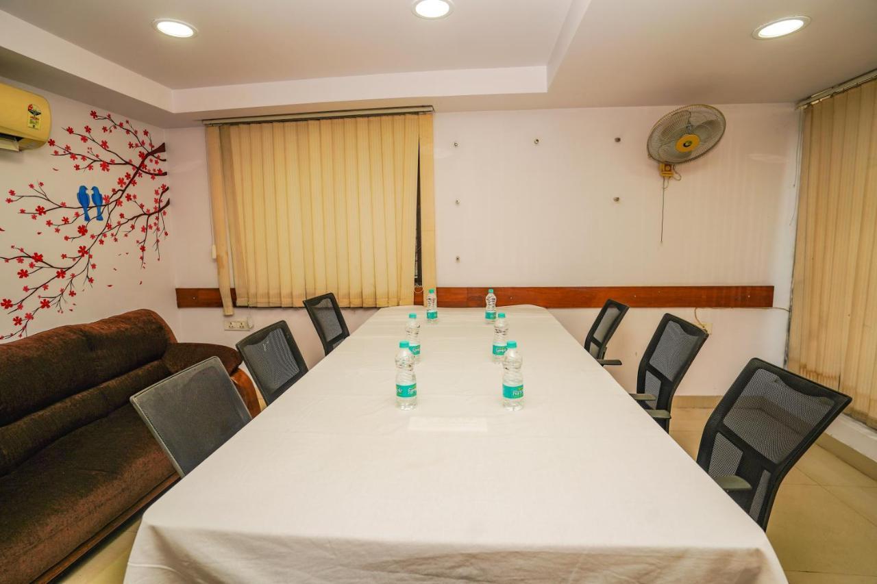 Park Land Hotel Durgāpur Esterno foto