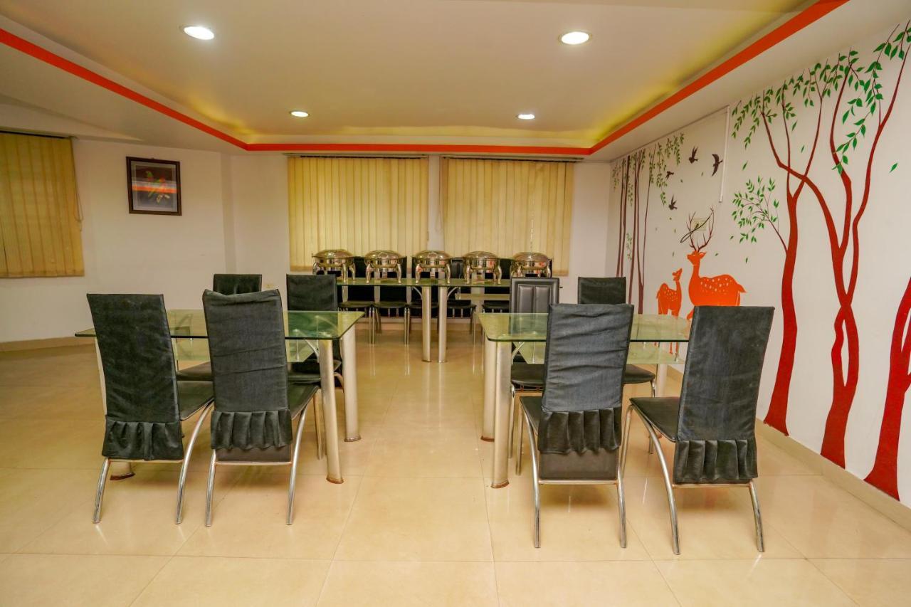 Park Land Hotel Durgāpur Esterno foto
